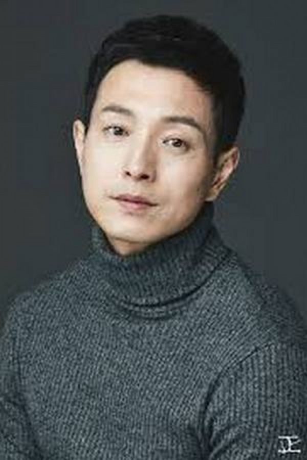Jung Sung Il (정성일 1980)
