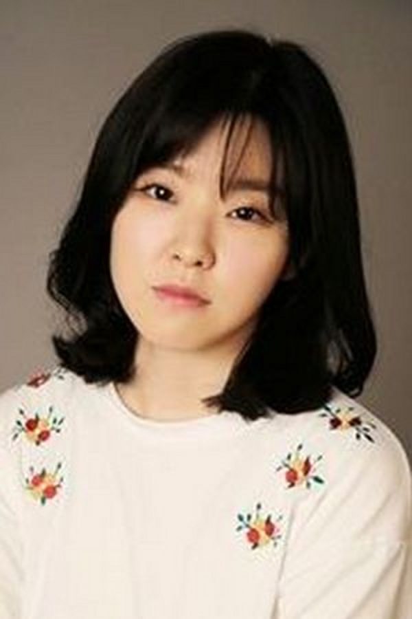 Lee Min Ji (이민지 1988)