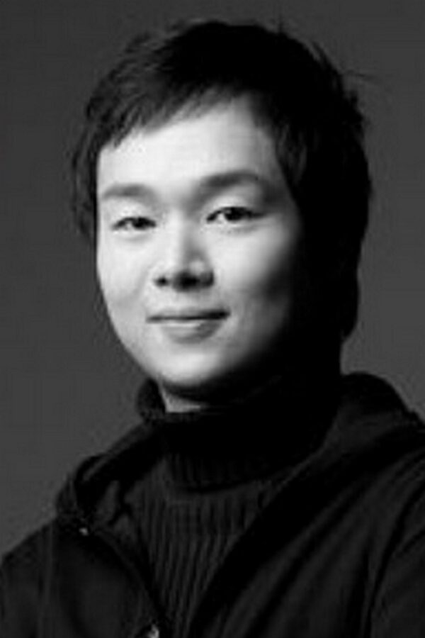 Hong Do Young (홍도영)