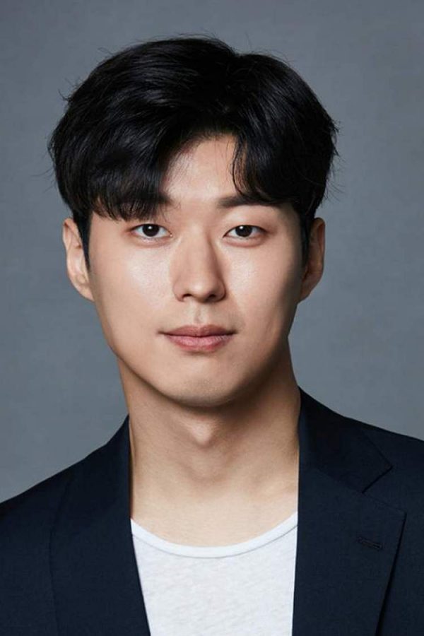Ahn Dong Goo (안동구 1993)